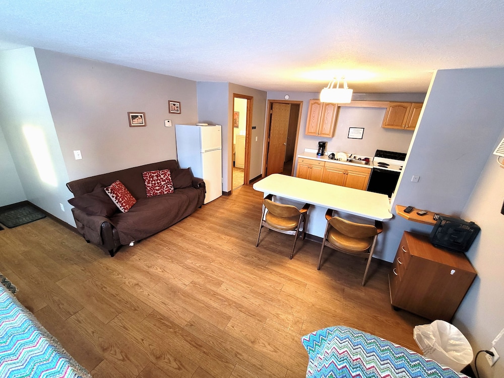Norman Motel - photo 22