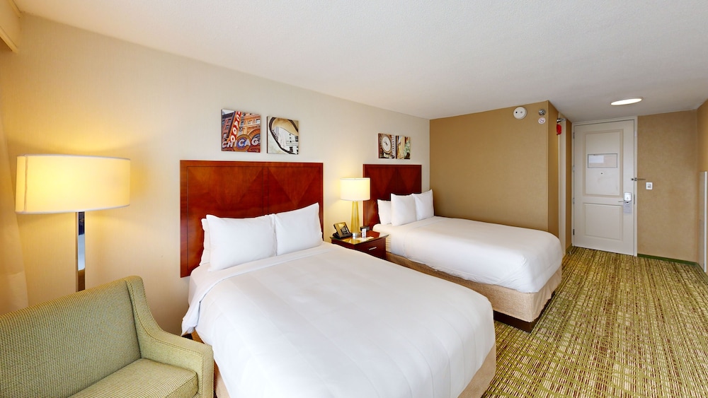 Marriott Chicago O'Hare - photo 17