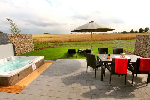 Ferienhaus Casa Oasis — 4-Star Luxury Hotel in Wattmannshagen, Germany