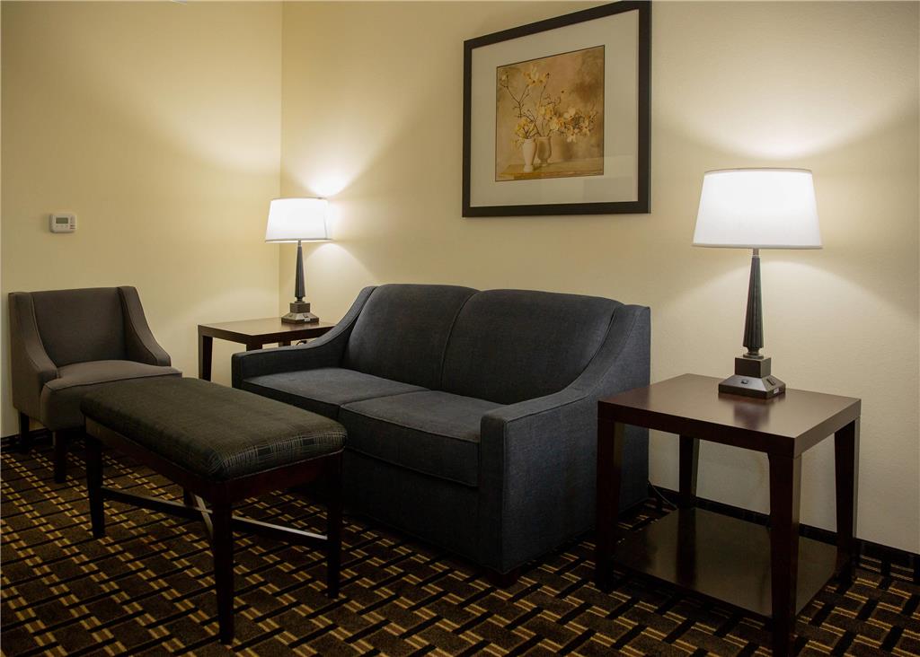 Evangeline Downs Hotel an Ascend Collection Hotel - photo 28