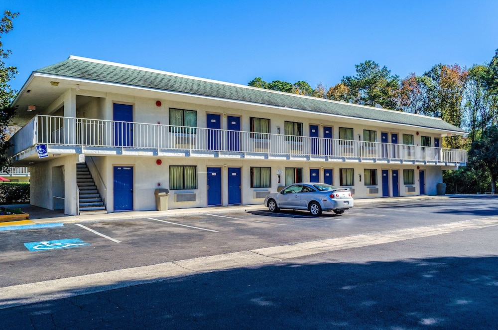 North Charleston Lodge - photo 43