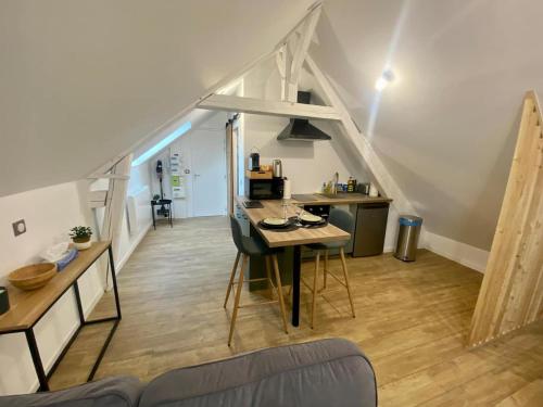 Chaleureux Studio Hyper Centre in Amiens, France