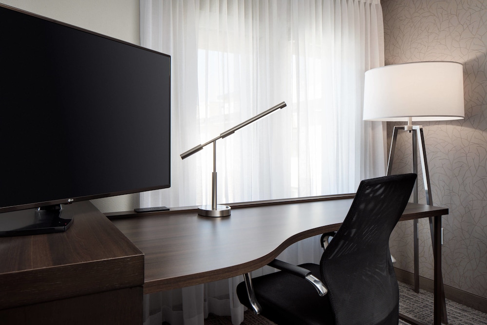 Residence Inn by Marriott Boulder Canyon Boulevard - photo 3