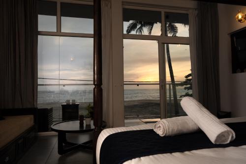 Akoya Beach Villa — 4-Star Luxury Hotel in Alleppey, India