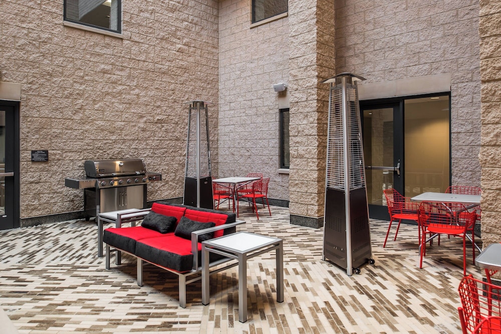 Residence Inn Pittsburgh Oakland University Place - photo 56