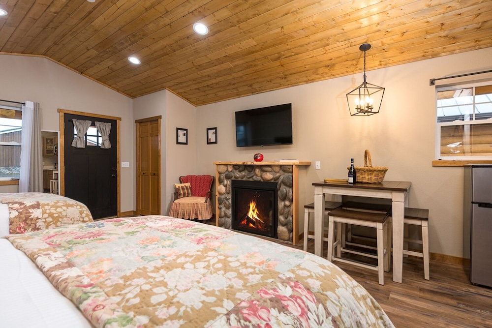 Woodland Inns - photo 9