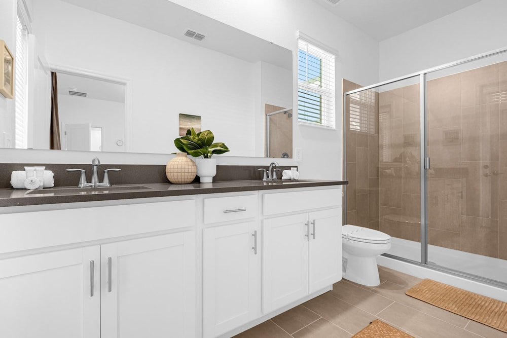 Upstay Modern Luxury Home w Pool Spa Resort - photo 26