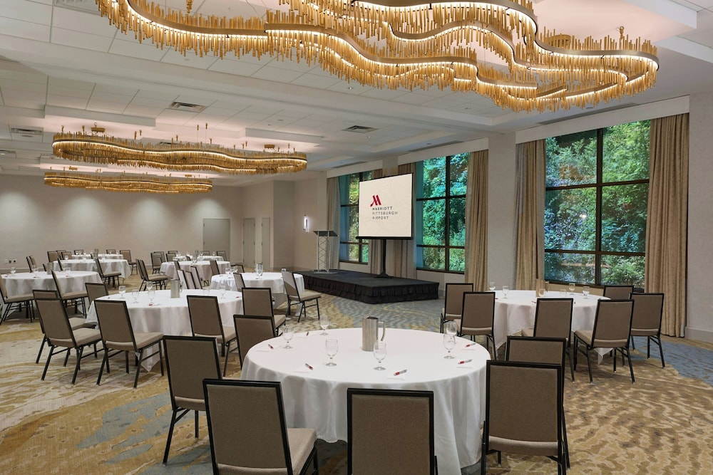 Pittsburgh Airport Marriott - photo 66