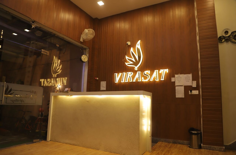 Hotel Virasat Palace By Grb — Mathura