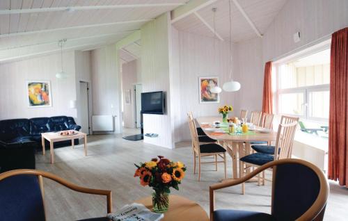 Meeresrauschen 5 Dorf 6 — hotel in Travemuende