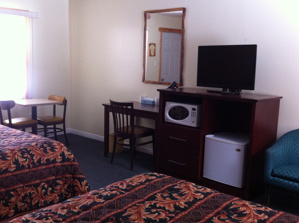Deep River Motel — Deep River — photo 3