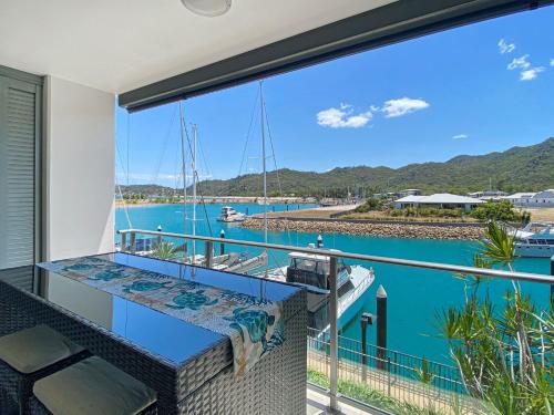 Blue on Blue Superior Studio Room 1221 — hotel in Nelly Bay