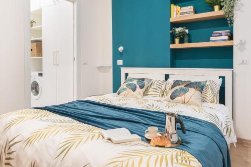 Design Apartment Tricolore Macedonio Melloni — 4-Star Luxury Hotel in Milan, Italy