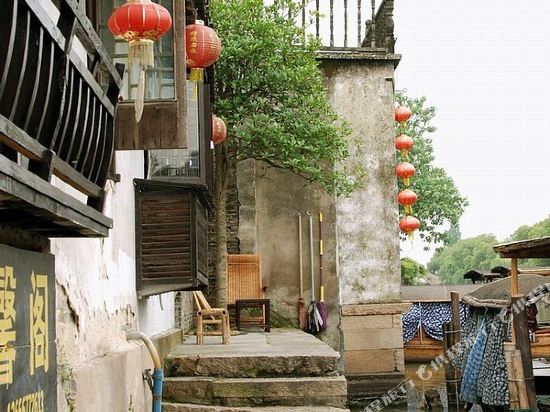 Yi Shui Lou Riverside Inn - last minute hotel in Jiashan