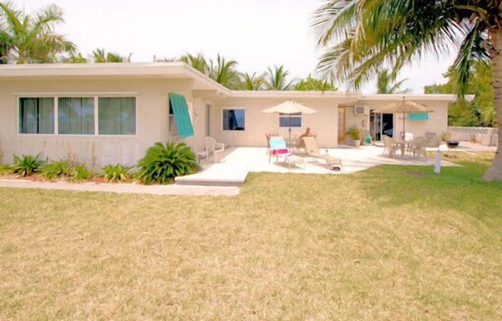 White Sands Inn - photo 22