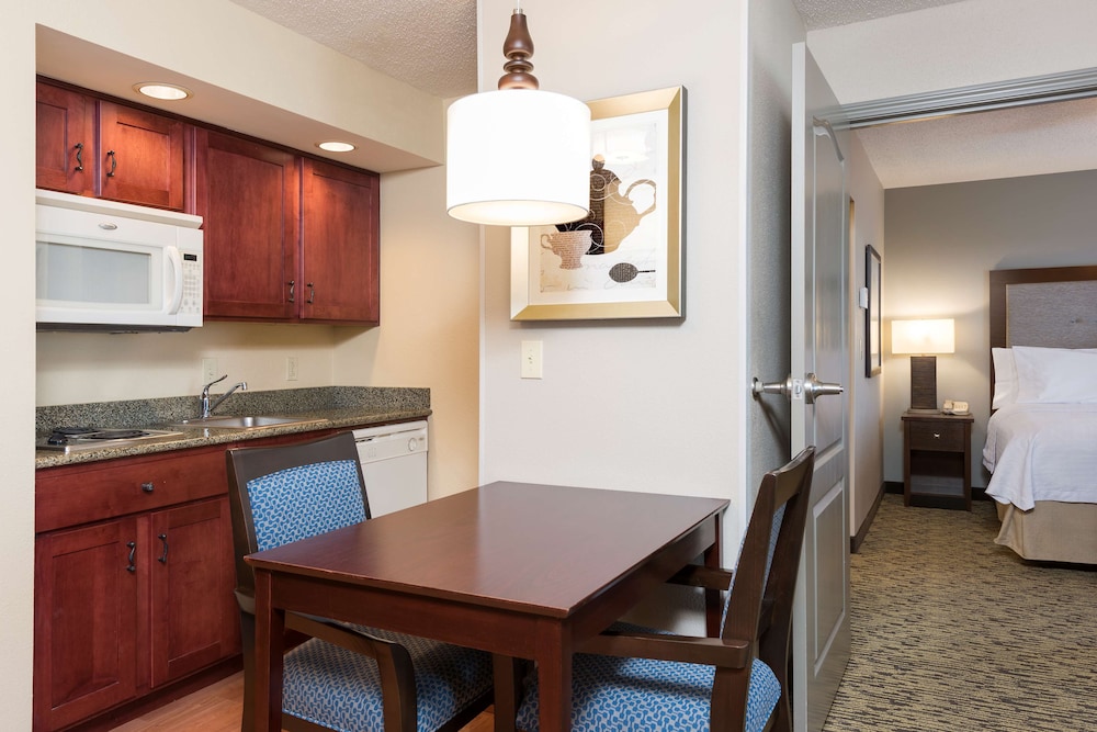 Homewood Suites by Hilton Indianapolis Northwest - photo 14