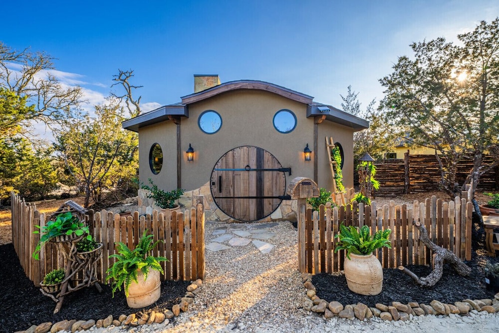 Traveler - last minute hotel in Fredericksburg
