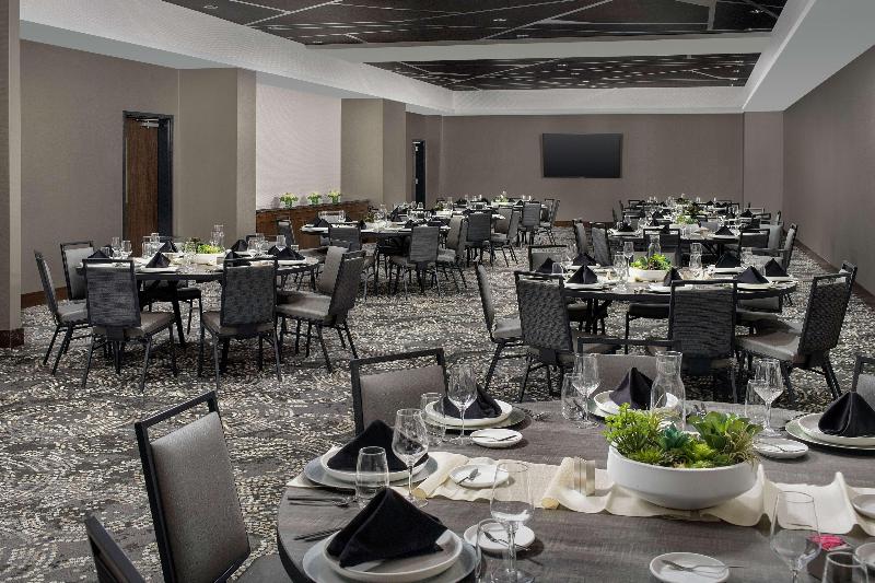 Embassy Suites by Hilton Knoxville Downtown - photo 158