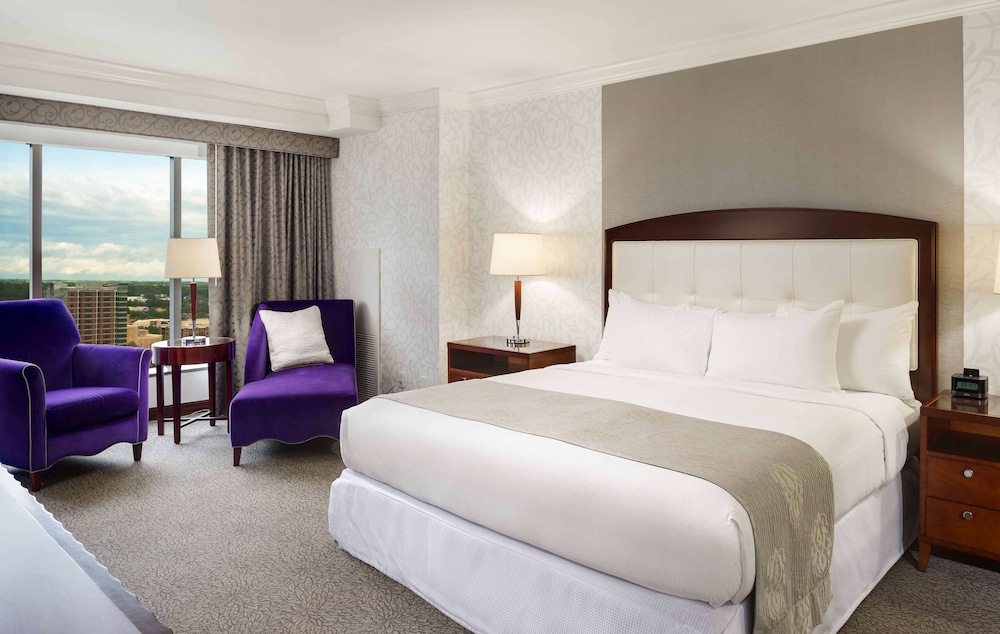 Hilton Charlotte Uptown - photo 8
