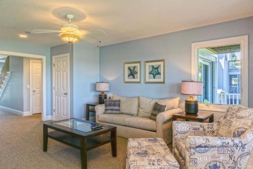 Pier Pleasure by Oak Island Accommodations - photo 30