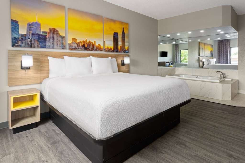 Days Inn & Suites by Wyndham Albany - photo 31