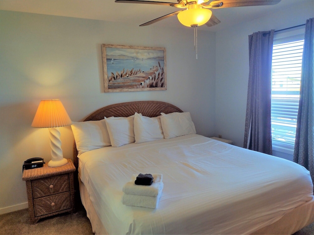 Sandpeddler Inn & Suites - photo 33