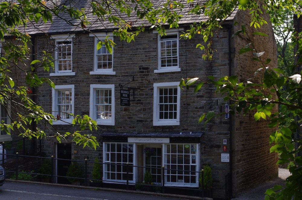 Brunswick House — 4-Star Luxury Hotel in Barnard Castle, United Kingdom