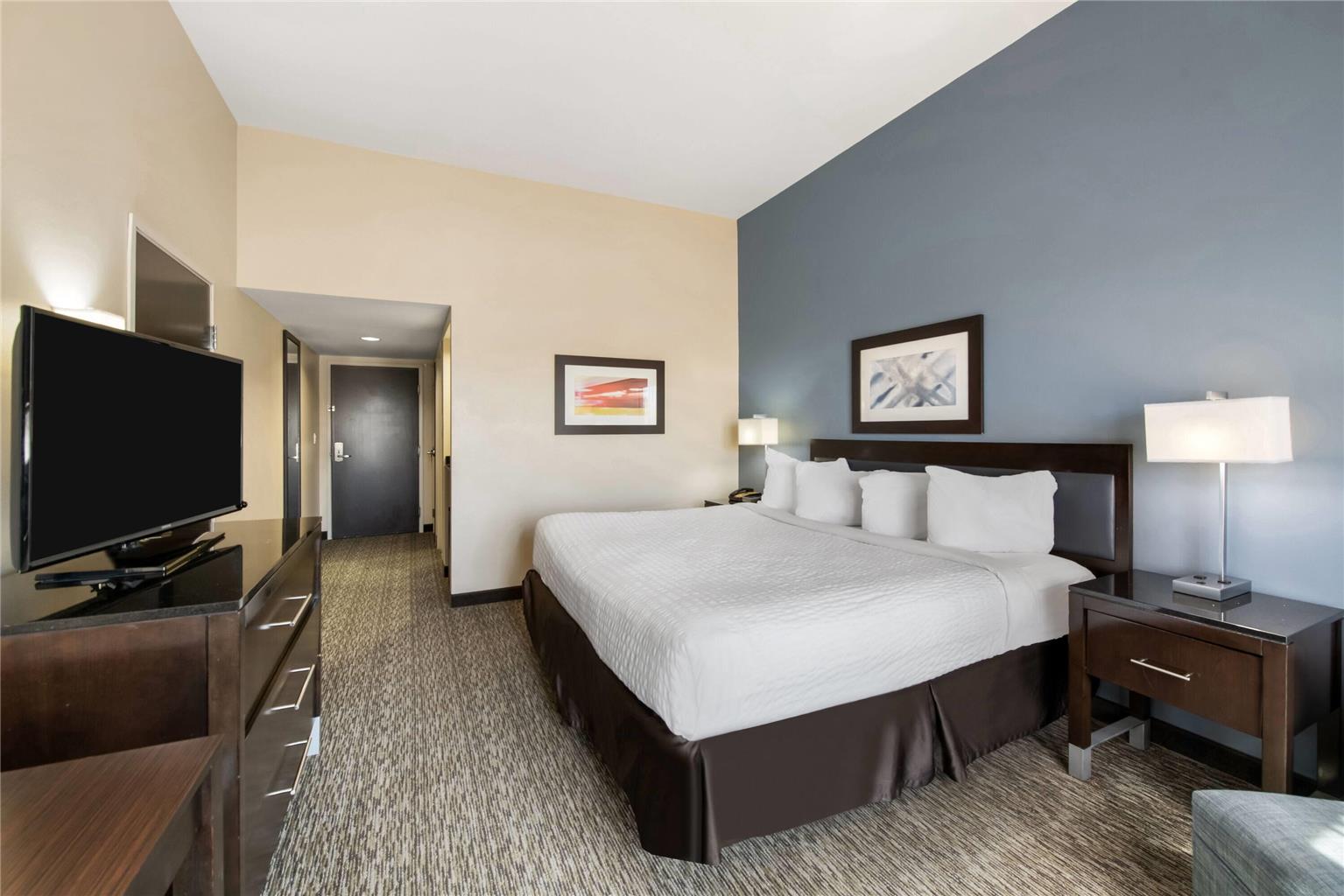 Wingate by Wyndham Slidell New Orleans East Area - photo 13