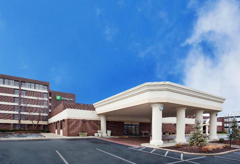 DoubleTree by Hilton Dayton Fairborn - photo 8