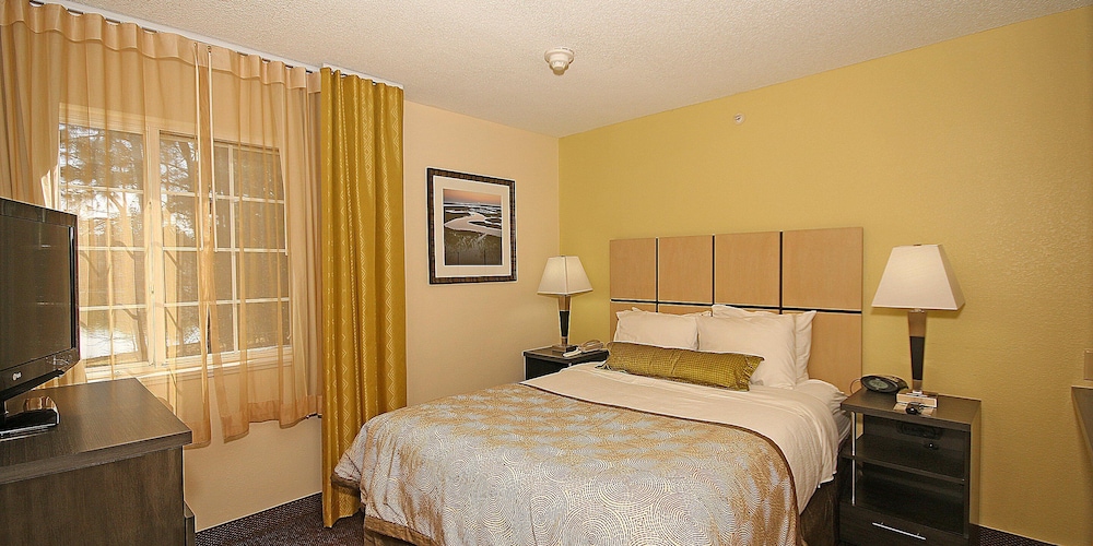 Candlewood Suites Newport News Yorktown by IHG - photo 7