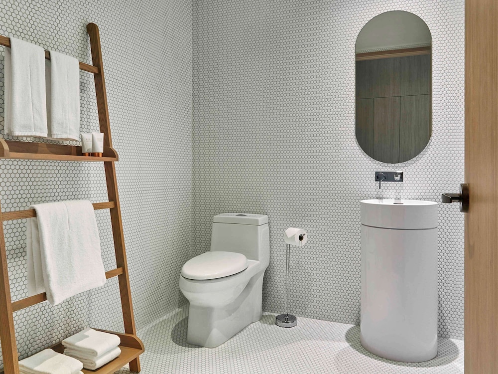 Sls Lux Brickell - photo 29