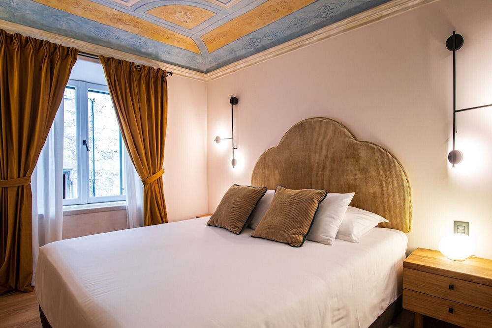 7oaks Noble House — 4-Star Luxury Hotel in Dubrovnik, Croatia