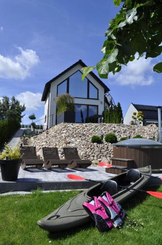 Apartament Janetta Domek Nad Jeziorem — 4-Star Luxury Hotel in Stezyca, Poland