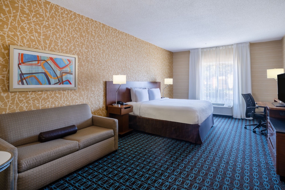 Fairfield Inn and Suites by Marriott Denver Aurora Medical Center - photo 10