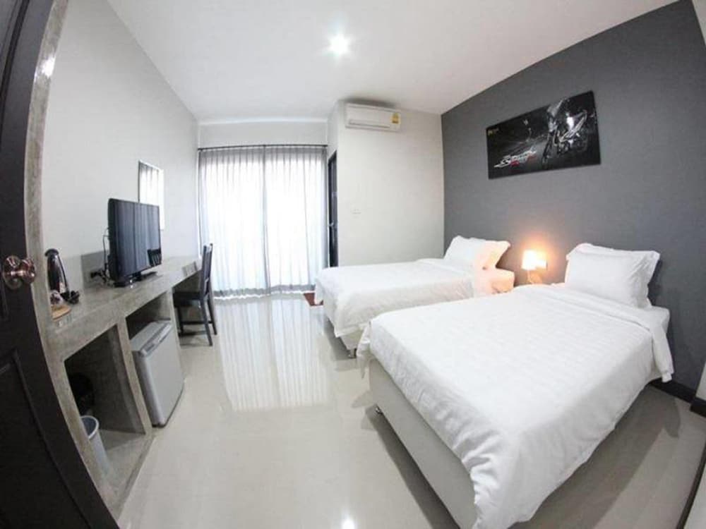 Plus Hotel Loei — Wang Saphung — photo 5