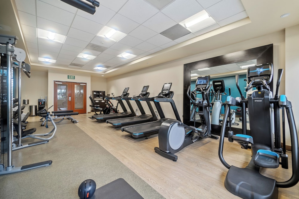 DoubleTree by Hilton Carson - photo 33