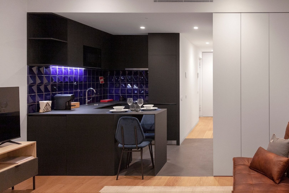 GuestReady Casas de Mompilher — 4-Star Luxury Hotel in Porto, Portugal