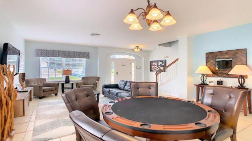 Sunset Getaway Highland View Private Pool SPA And Movie Room - photo 26