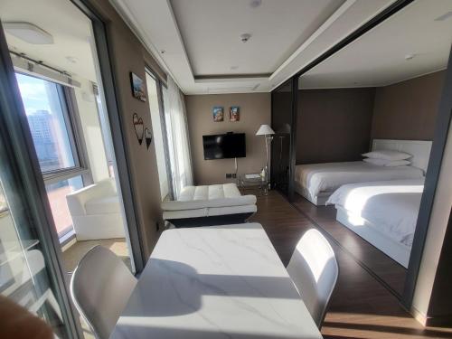 Family Hotel & Arbol in Busan, South Korea