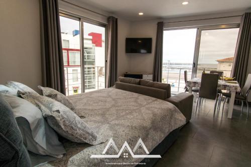 White House II — 4-Star Luxury Hotel in Praia Da Vitoria, Portugal
