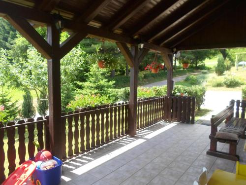 Hotel Petra - last minute hotel in Rakovica