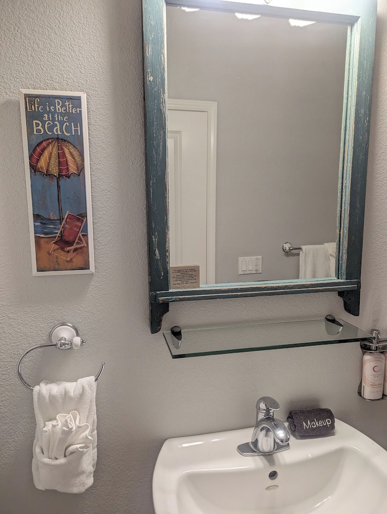 Capitola Hotel - photo 46
