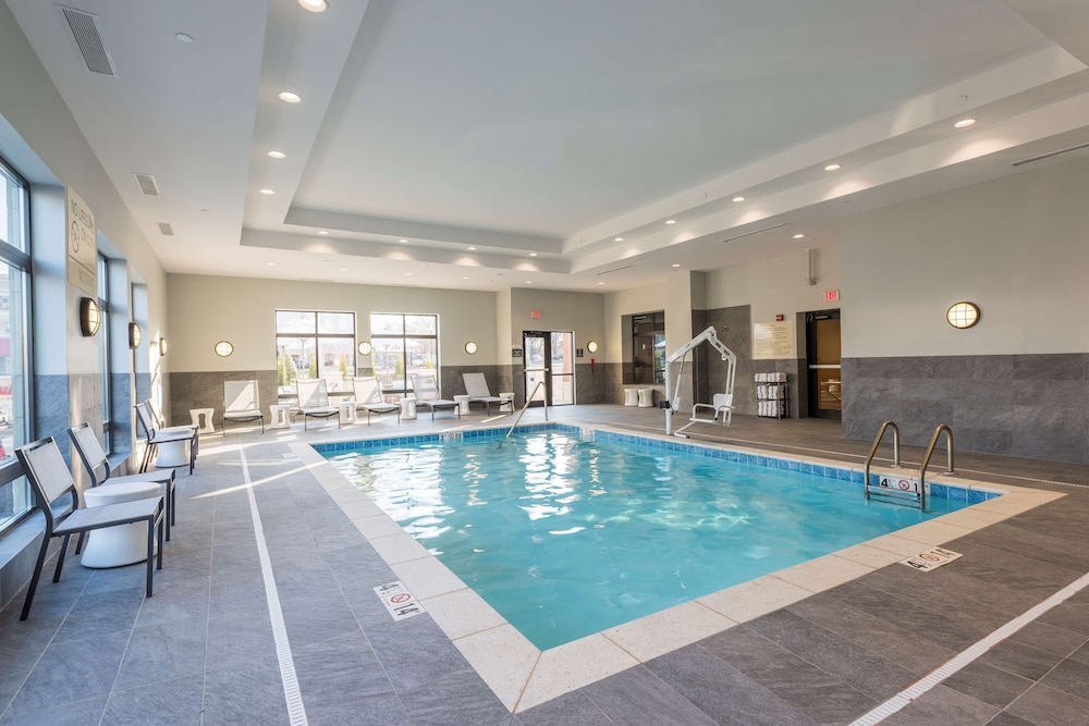 Hampton Inn & Suites West Lafayette - photo 20