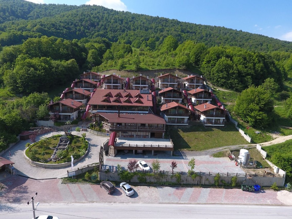 Abant Kartal Yuvasi Hotel — Bolu