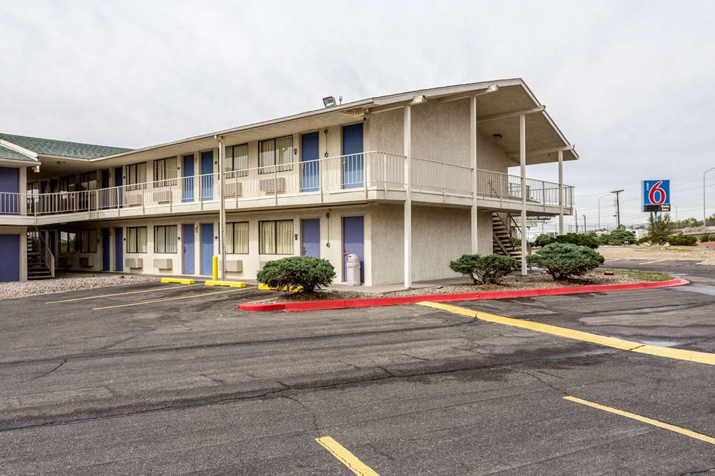 Motel 6 Albuquerque NM Northeast - photo 3