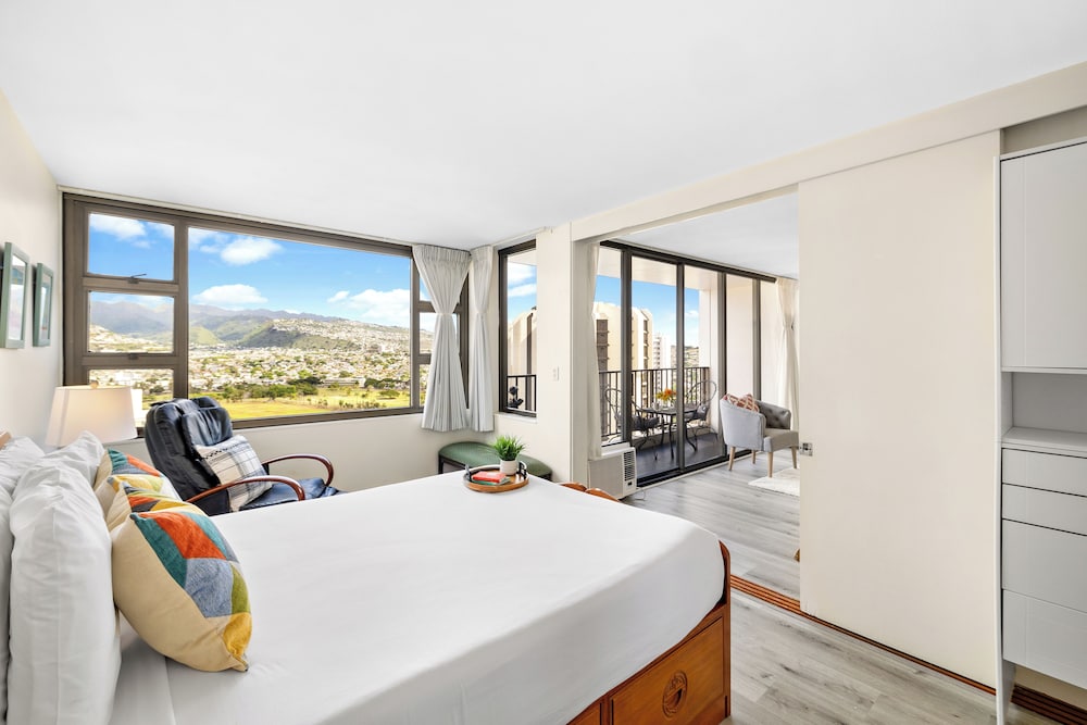 Sea Shore Vibes in 1br W Mountain Views - photo 15