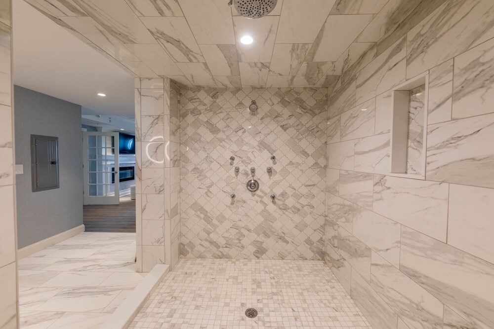 Hotel Lbi - photo 98