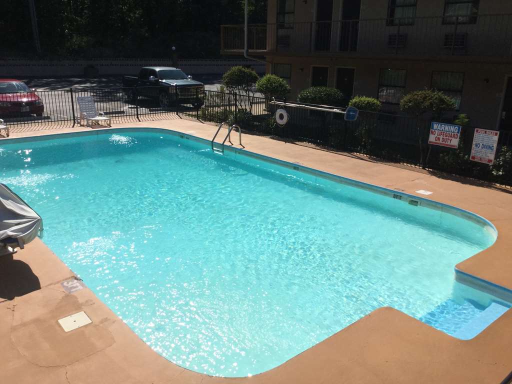 Americas Best Value Inn Malvern - photo 15