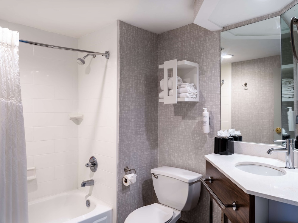 Hampton Inn Peachtree Corners Norcross - photo 20