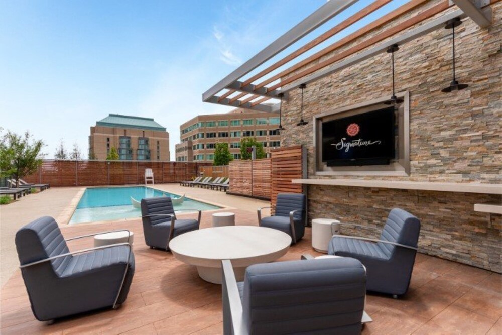 Global Luxury Suites at Reston Town Center - photo 79